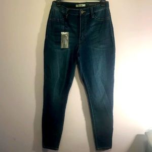 Hi rise jeans